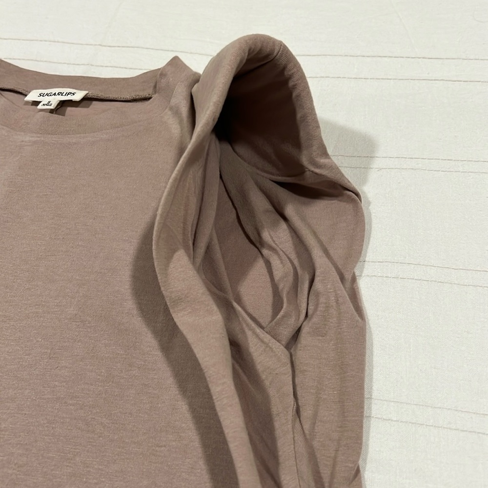 Dressed In LALA Muscle Tee Tan Shoulder Pads Boxy Fit S - Picture 8 of 14